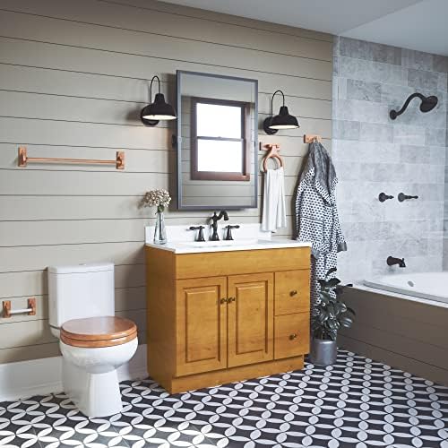 Experience a relaxed elegance with the Design House Dalton Triple Robe Hook in Honey Oak