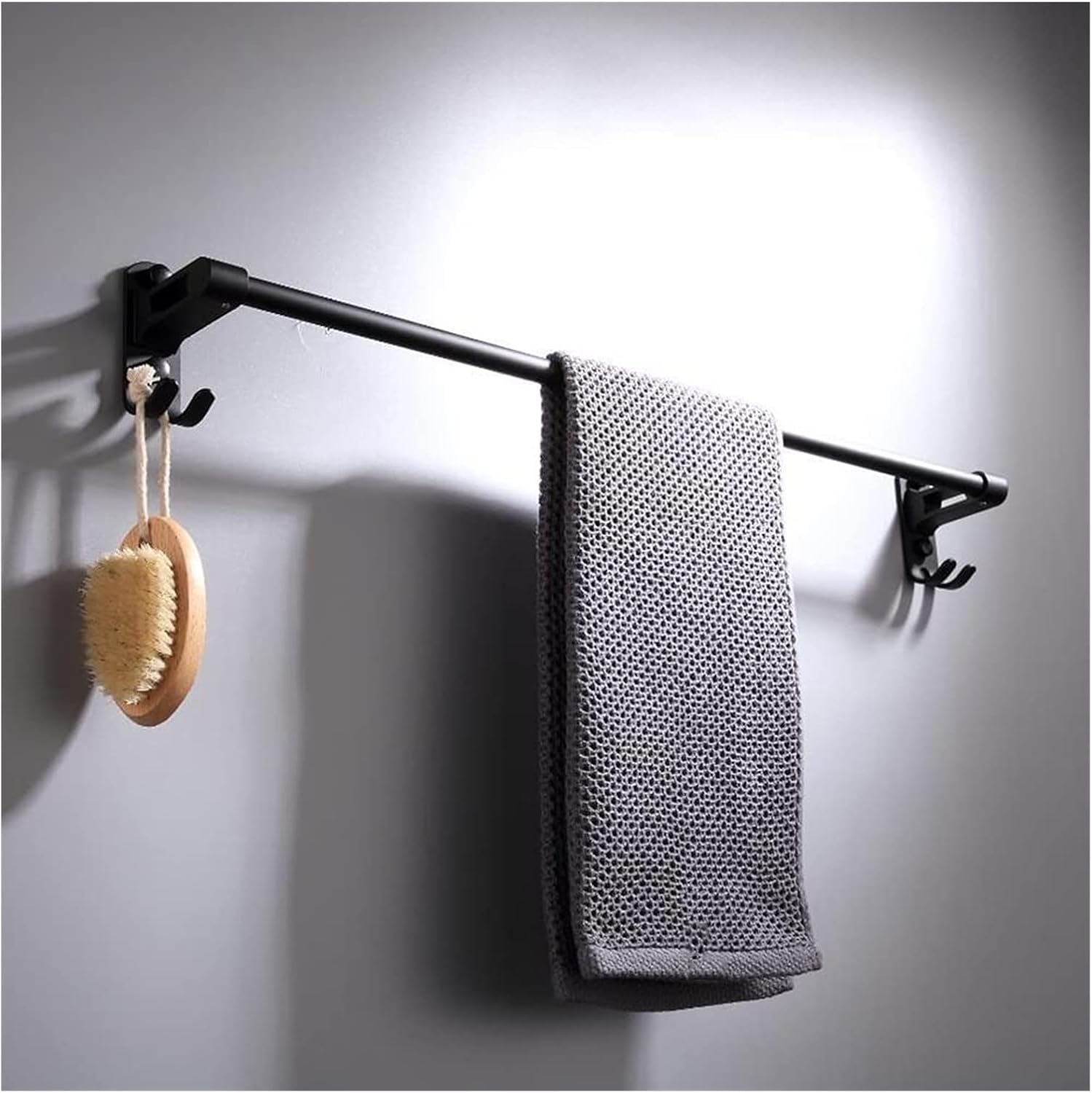 Transform Your Bathroom with the ALDEPO Single Pole Towel Rail Easy to Mount Durable and Stylish